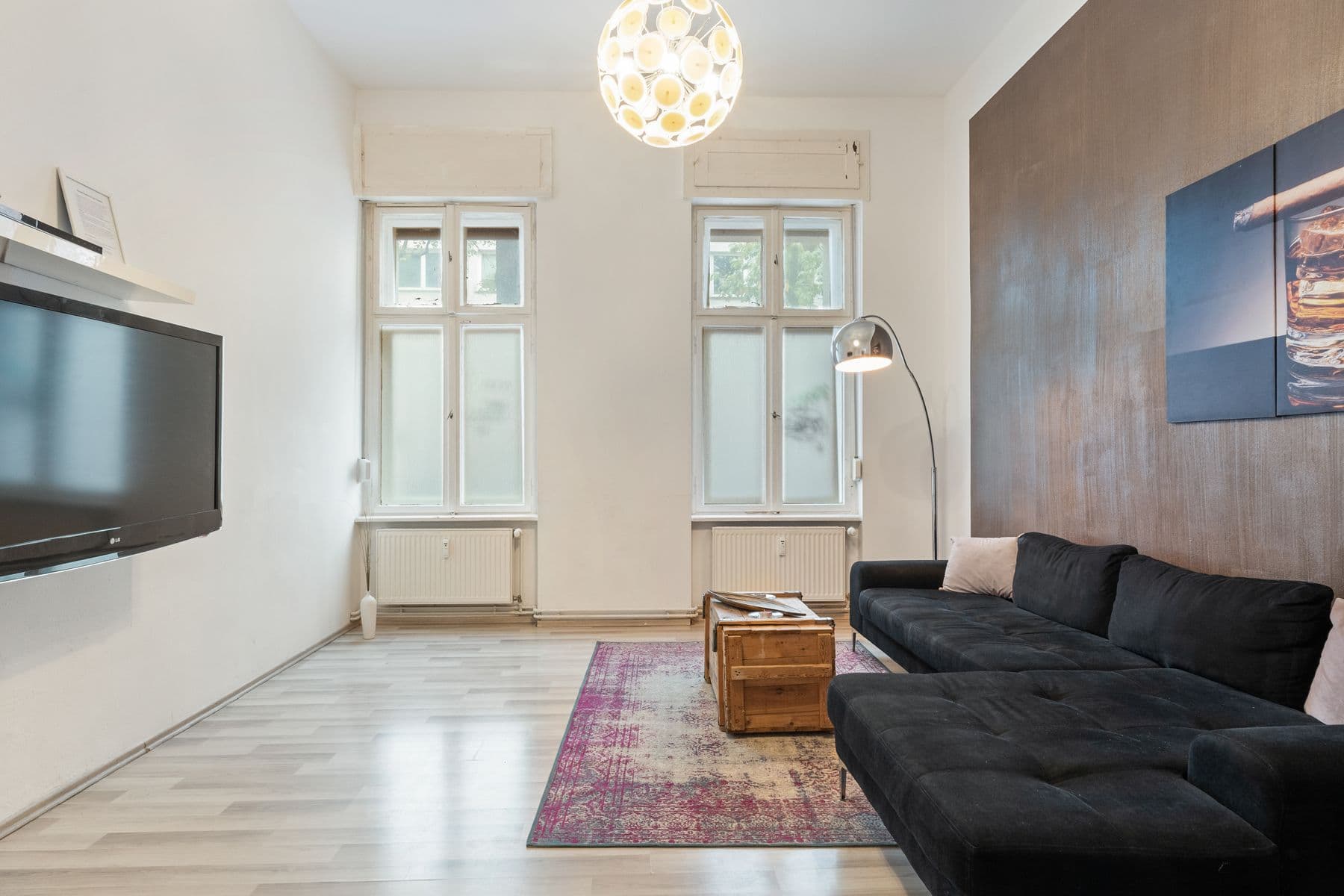 Big flat in the heart of Friedrichshain