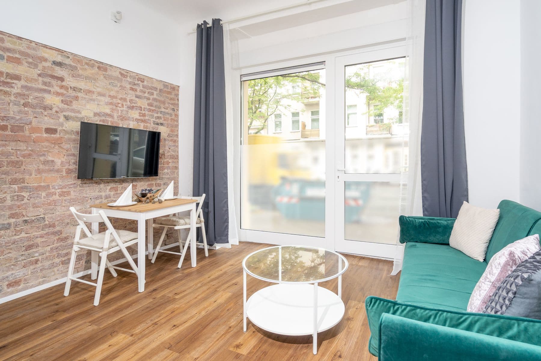 Bright and cozy studio in the heart of Steglitz