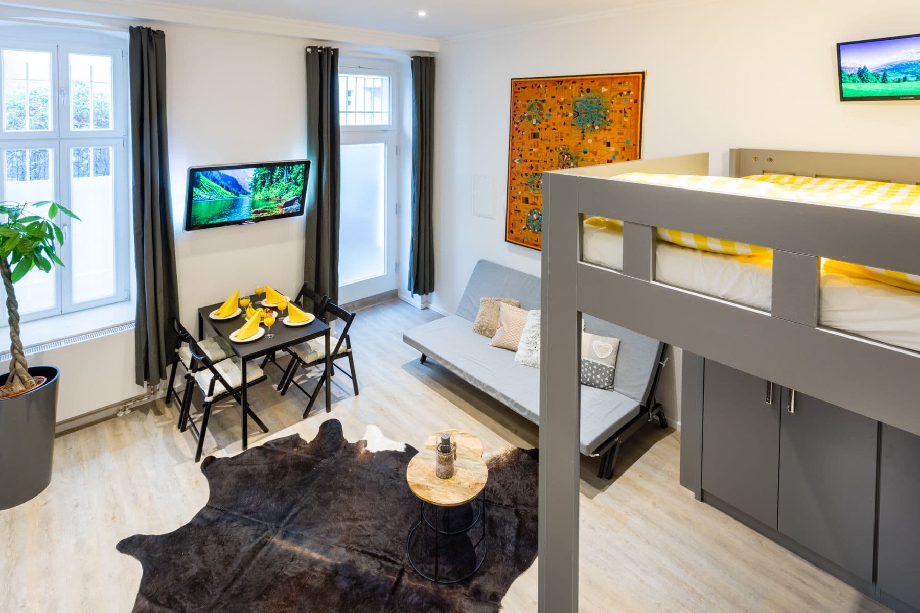 Bright Studio for 3 Guests